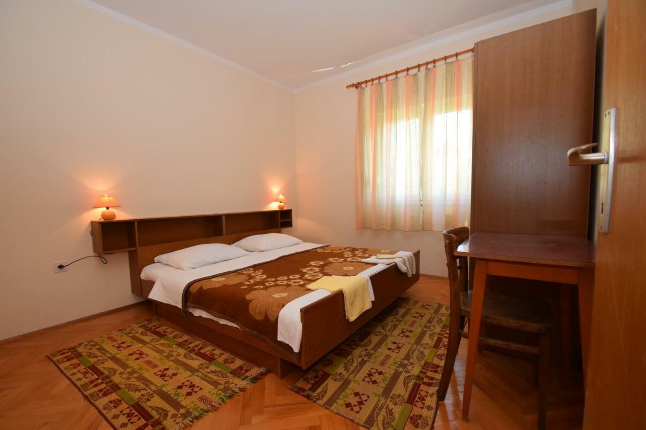 Apartments Ivan Starigrad Paklenica Ngoại thất bức ảnh