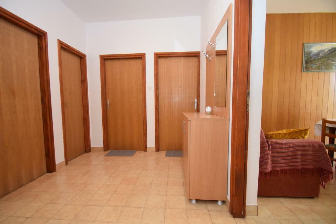 Apartments Ivan Starigrad Paklenica Ngoại thất bức ảnh