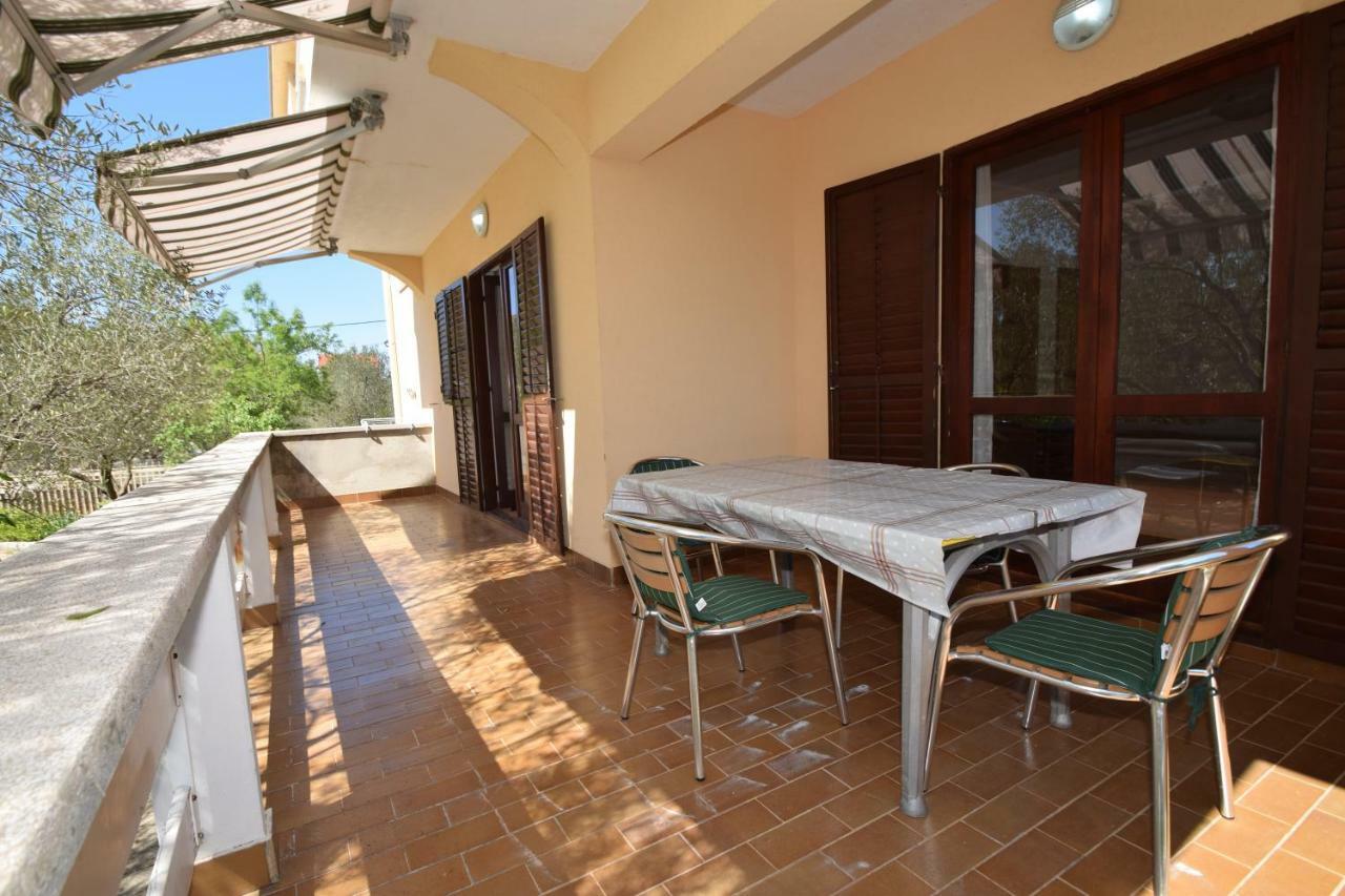 Apartments Ivan Starigrad Paklenica Ngoại thất bức ảnh
